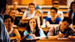 Top 5 Advantages Of Studying Pharmacy This Year