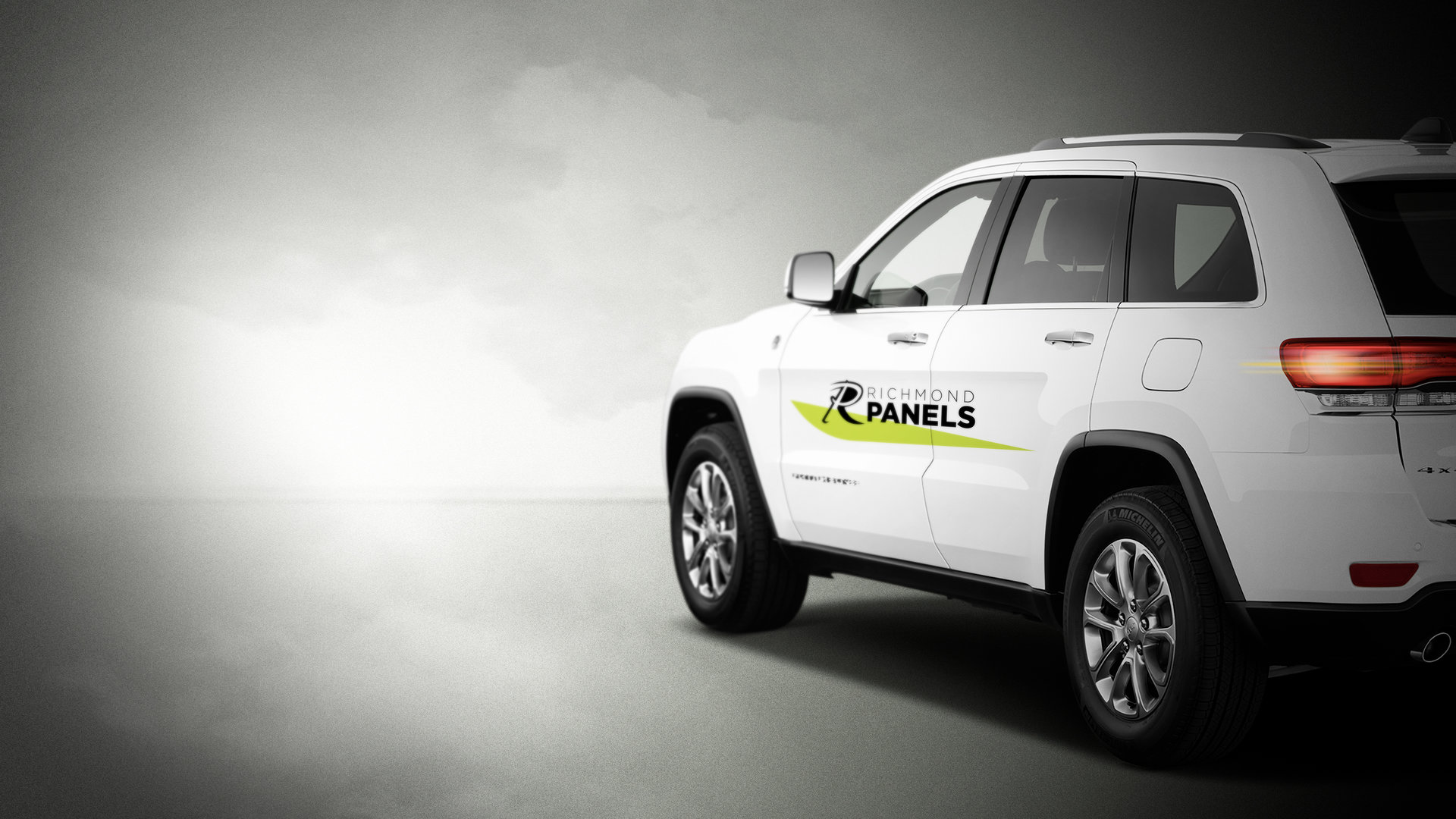 Exploring the Advantages of a Certified Panel Beater 