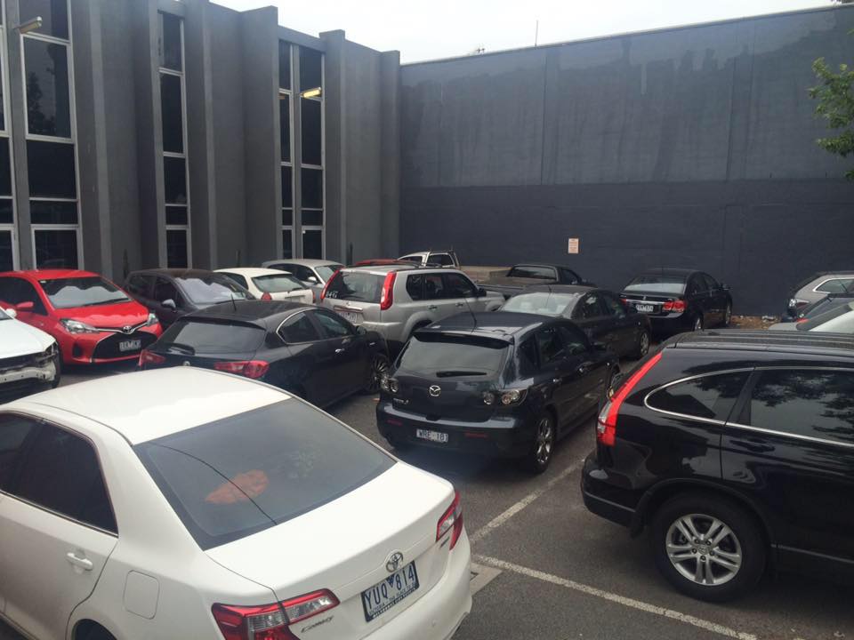 Panel Beater Or Insurance Company- Whom Should I Call?