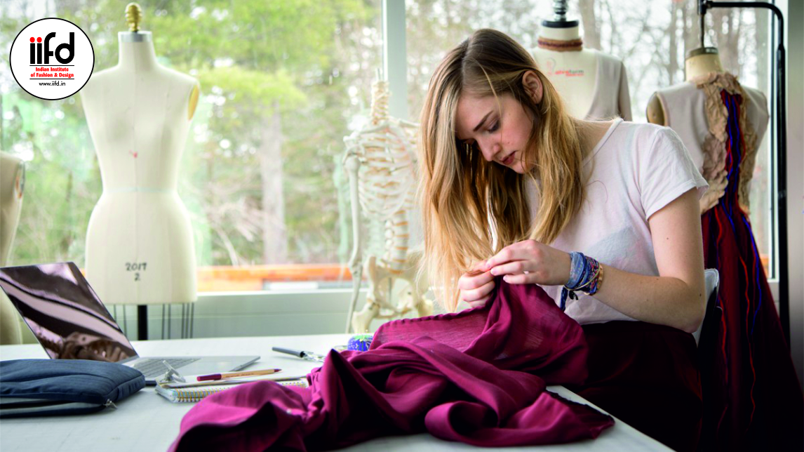 What it Takes to be a Successful Fashion Designer?