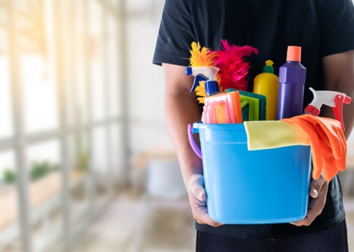 Reasons to Hire Professional Cleaning Services: Top Cleaning Companies