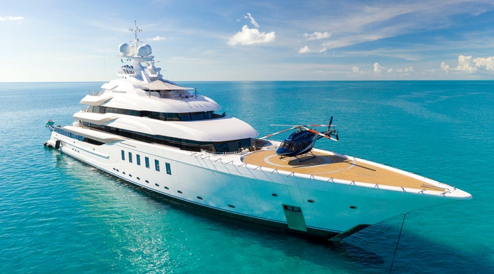 Learn about 6 benefits of renting a Yacht in Dubai
