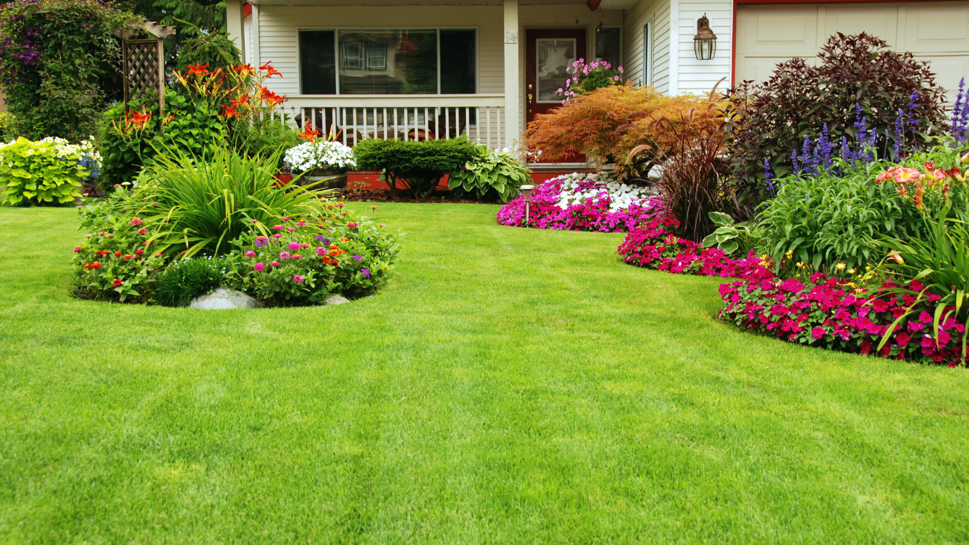 LANDSCAPING MAINTENANCE SERVICE BRADENTON