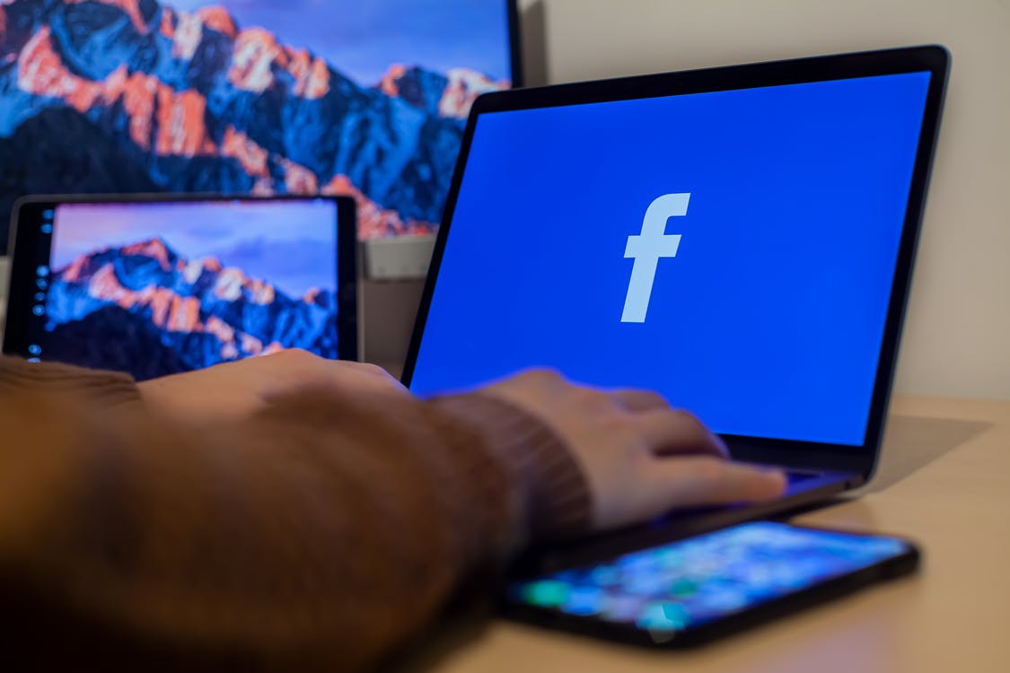 9 Facebook Ad Design Trends You’re Sure To See In 2022