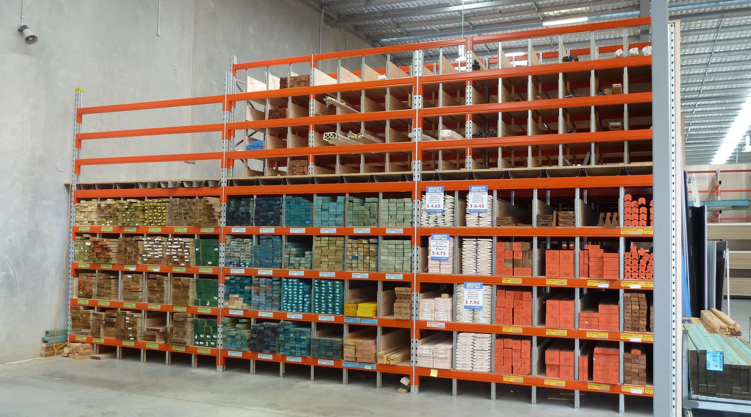 Warehouse Shelving Solutions: Maximizing Storage and Reducing Costs