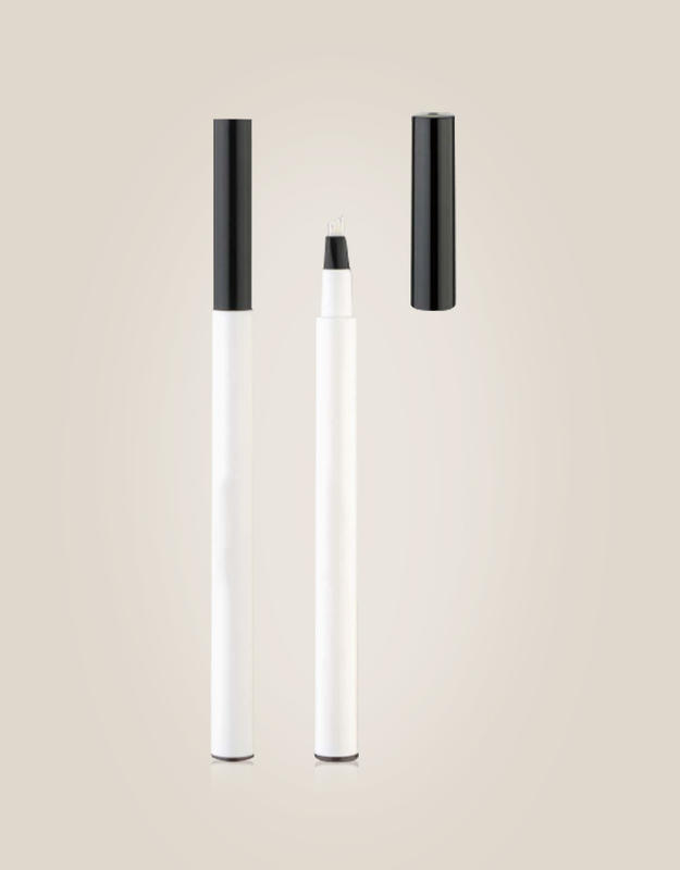 The eye brow pencil has an angled tip that makes it perfect for drawing in your brows
