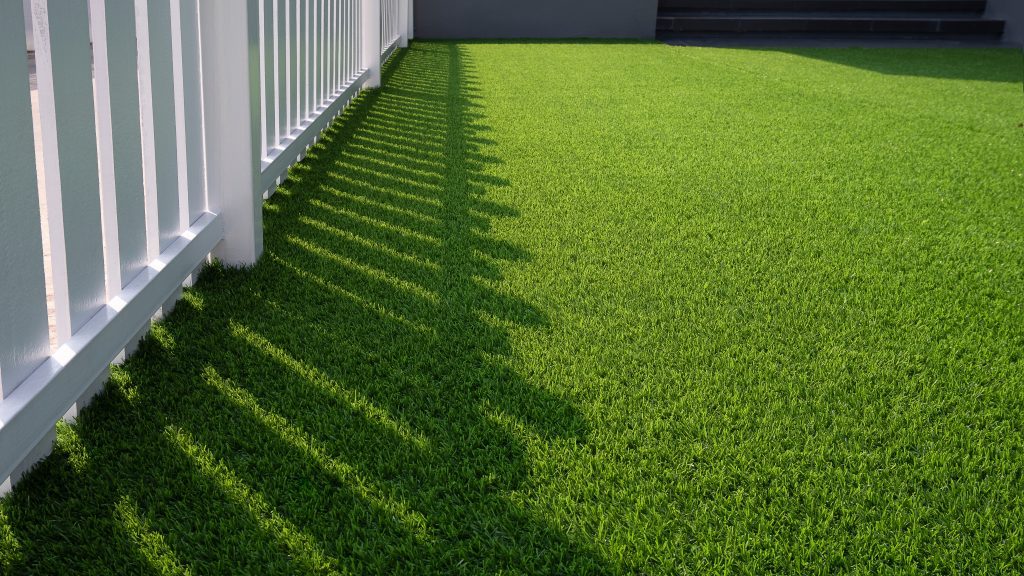 Top 5 Reasons to Install Artificial Turf