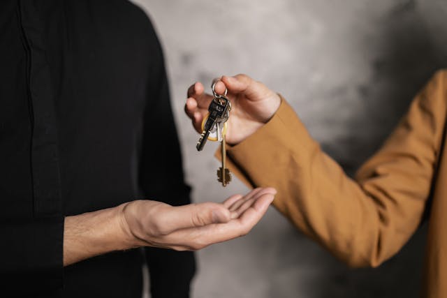 What You Need to Know Before Buying a House: Modern Home Buyer Tips