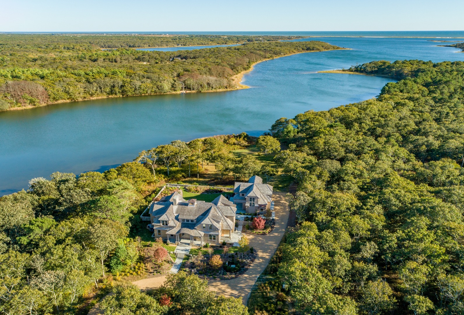 Benefits of hiring a real estate agent