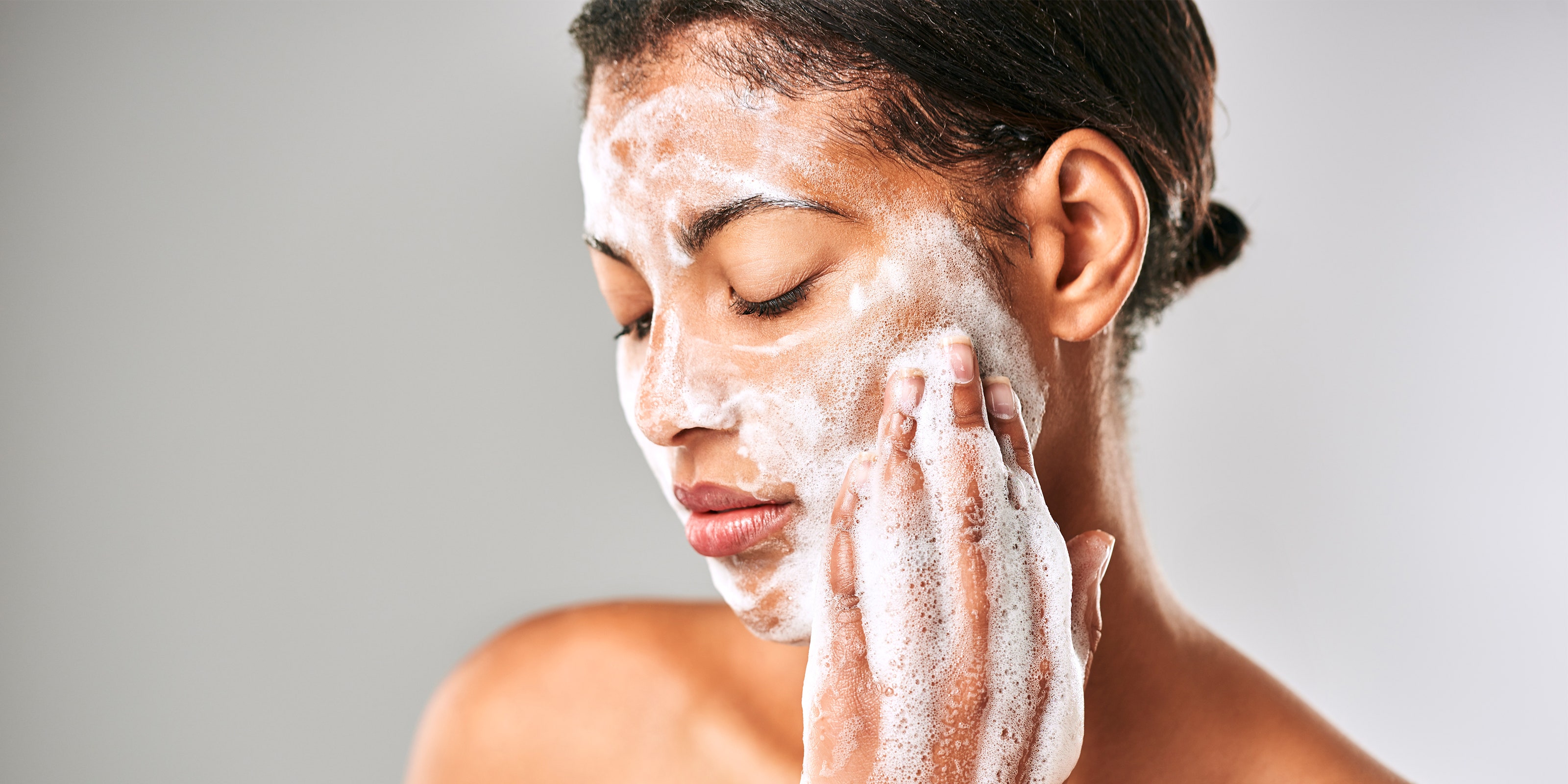 Facial Wash For Pimples And Oily Skin