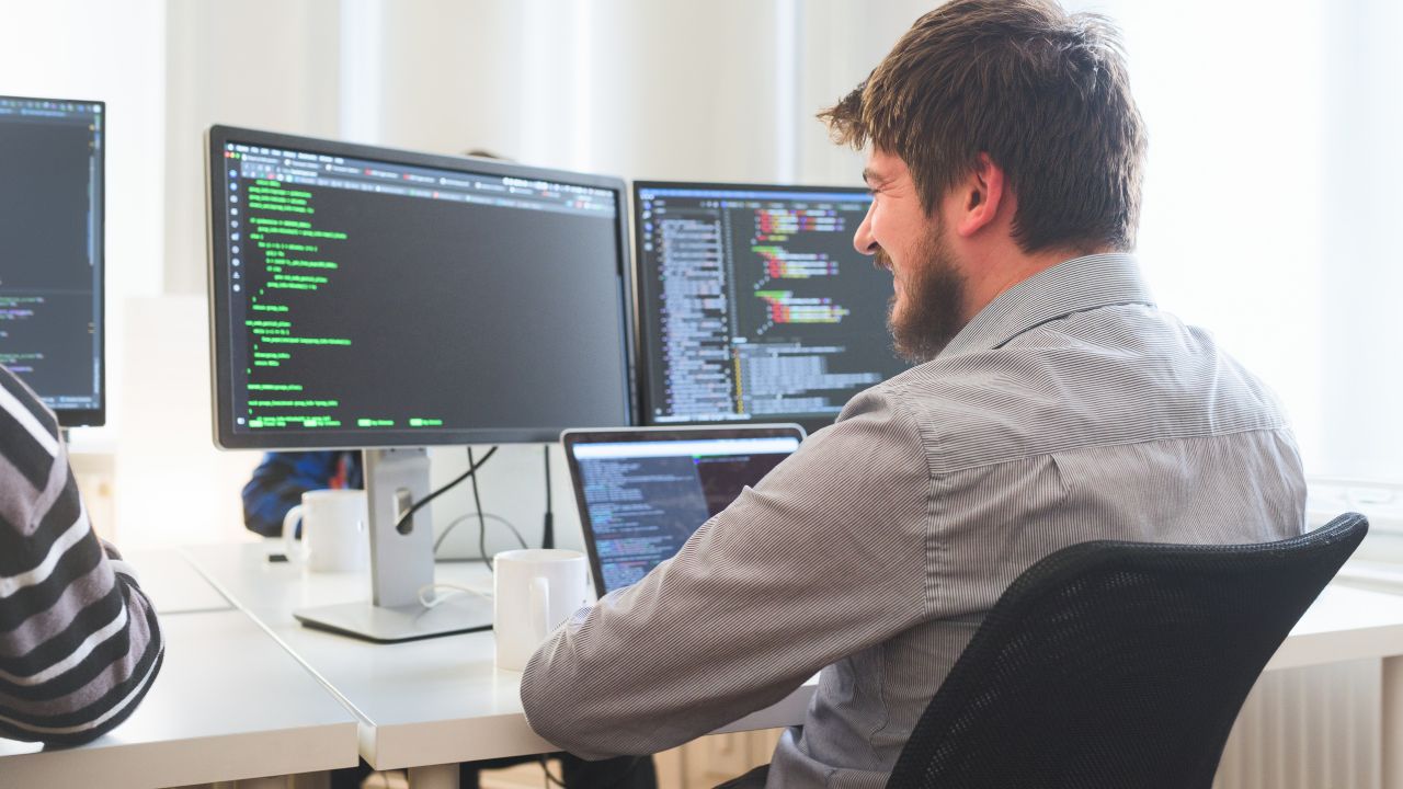 Hire Shopify Experts For Shopify Plus Development Services