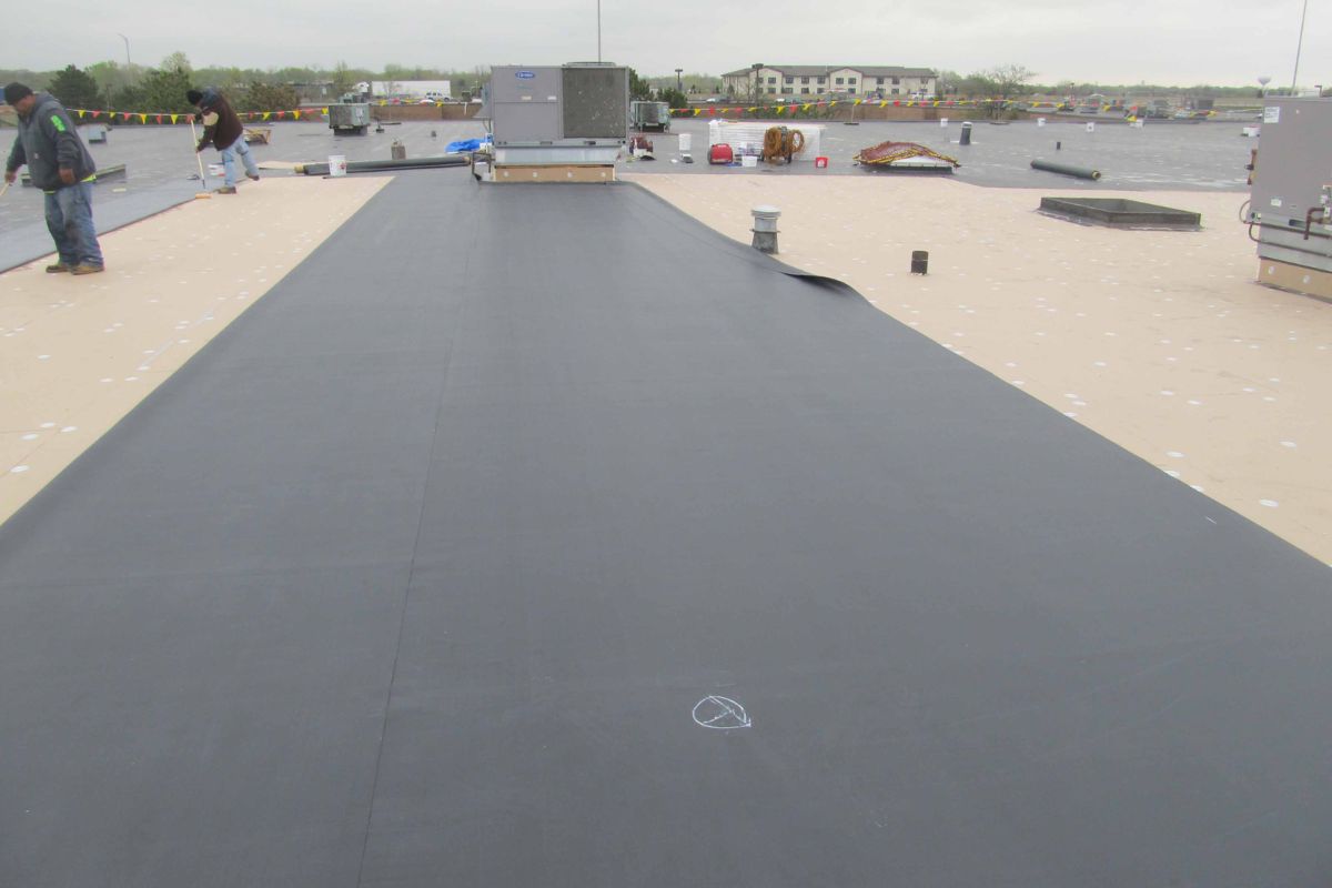 EPDM Roof Installation Services In Hainesport