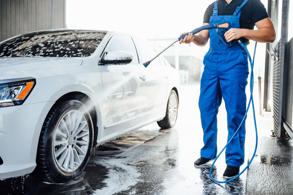 Start a Mobile Car Wash in Dubai: License & Legal Guide