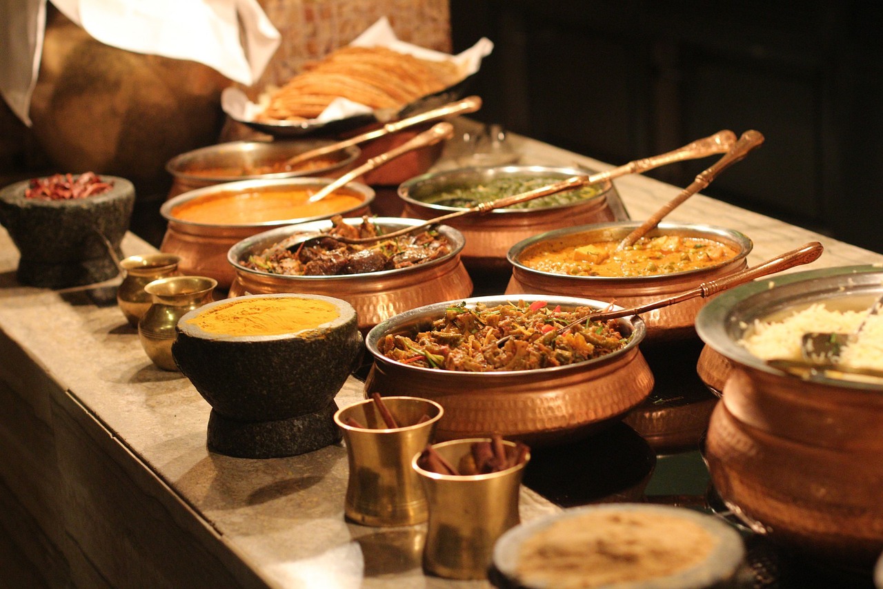 Why Do People Often Love To Visit Restaurants With Family?