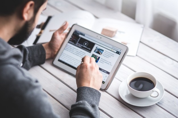 A Few Things You Should Know on Improving UX with AI
