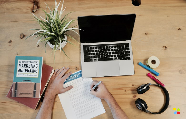 Why Hire A Professional Content Writing Agency?