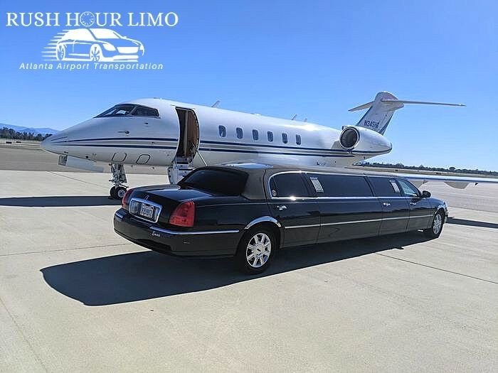 Why Hire an Airport Limo Instead of Using a Rideshare Service?
