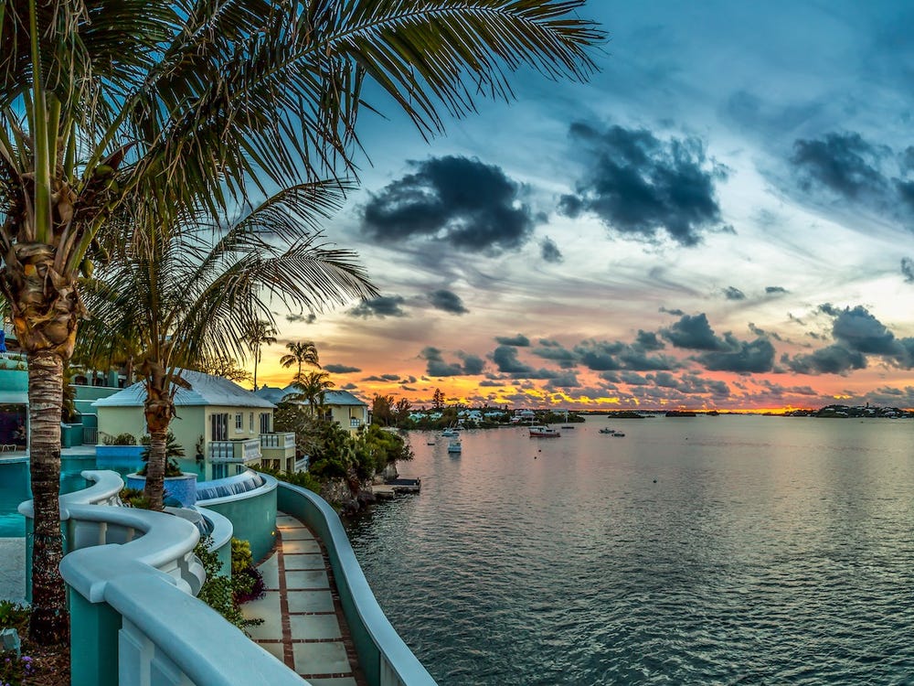 Move To Bermuda With Hassle Free & Affordable Relocation Company- Soft Landing