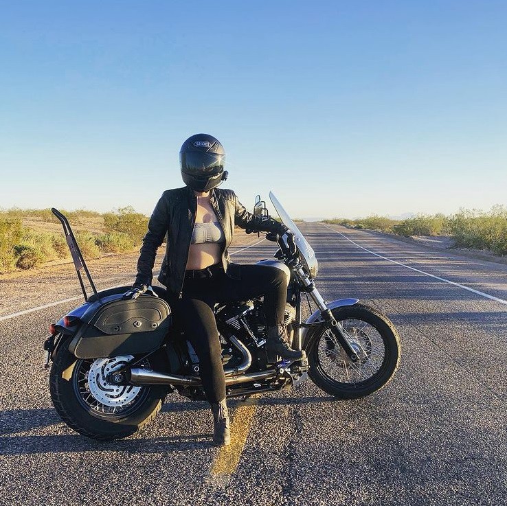 7 Things Women Should Wear On A Harley Davidson Motorcycle