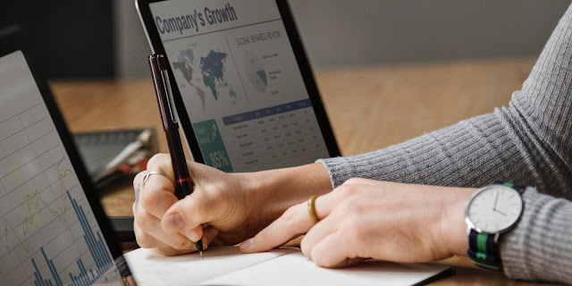 What is cash flow Management and why is it important for businesses?