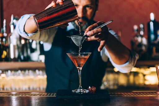 What to expect from an experienced and skilled bartender