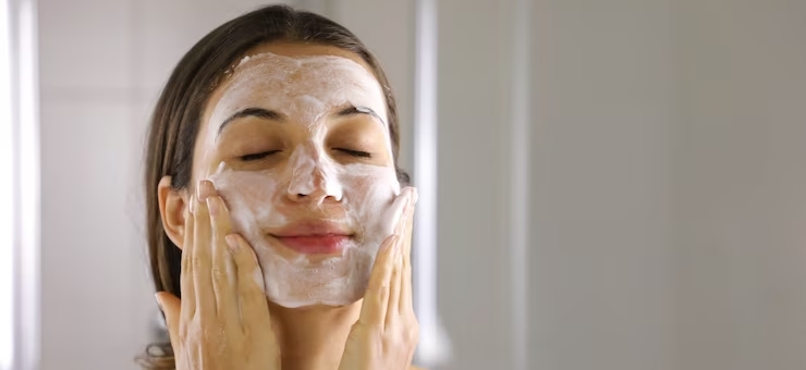 Best Face Wash for Dry and Oily skin