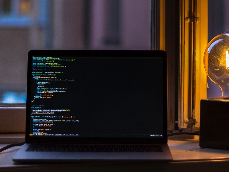 Advantages of ASP.NET Core for web development