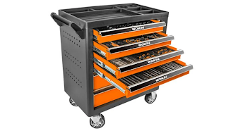 Efficient Tool Storage and Mobility: Exploring Toolbox Trolleys and Workshop Organizers in Kuwait