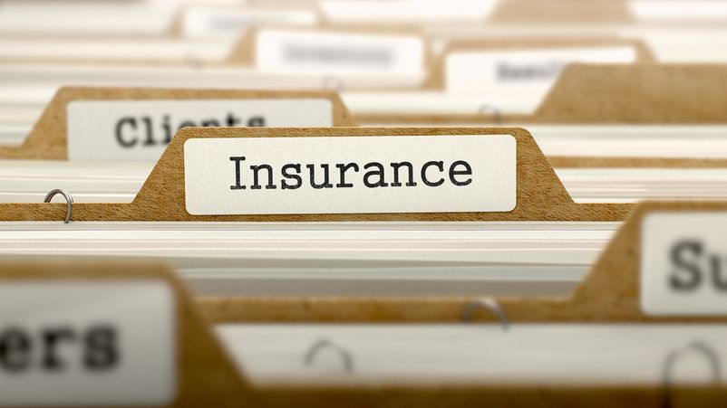 How do franchises for insurance work?