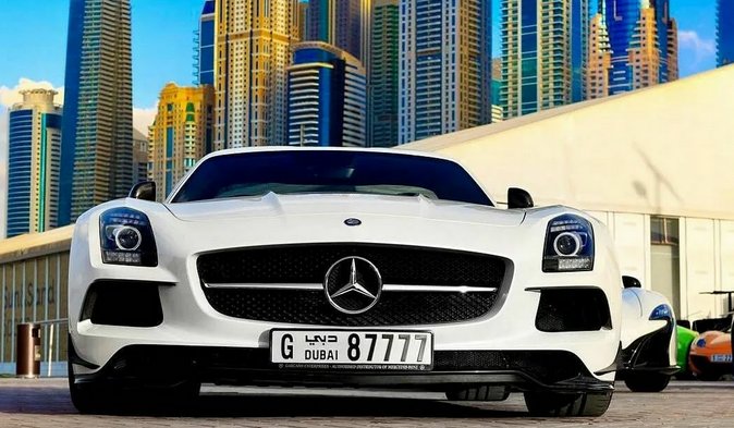 Why Renting a Luxury Car in Dubai is the Perfect Choice for Your Next Trip