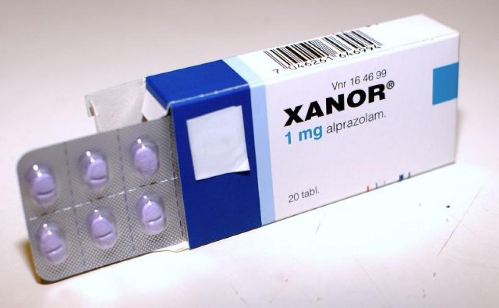 WHAT IS XANAX? WHAT ARE ITS USAGE AND SIDE EFFECTS?