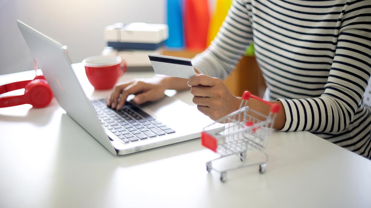 Fixing your Credit Score in Pomona and Eliminating Debt