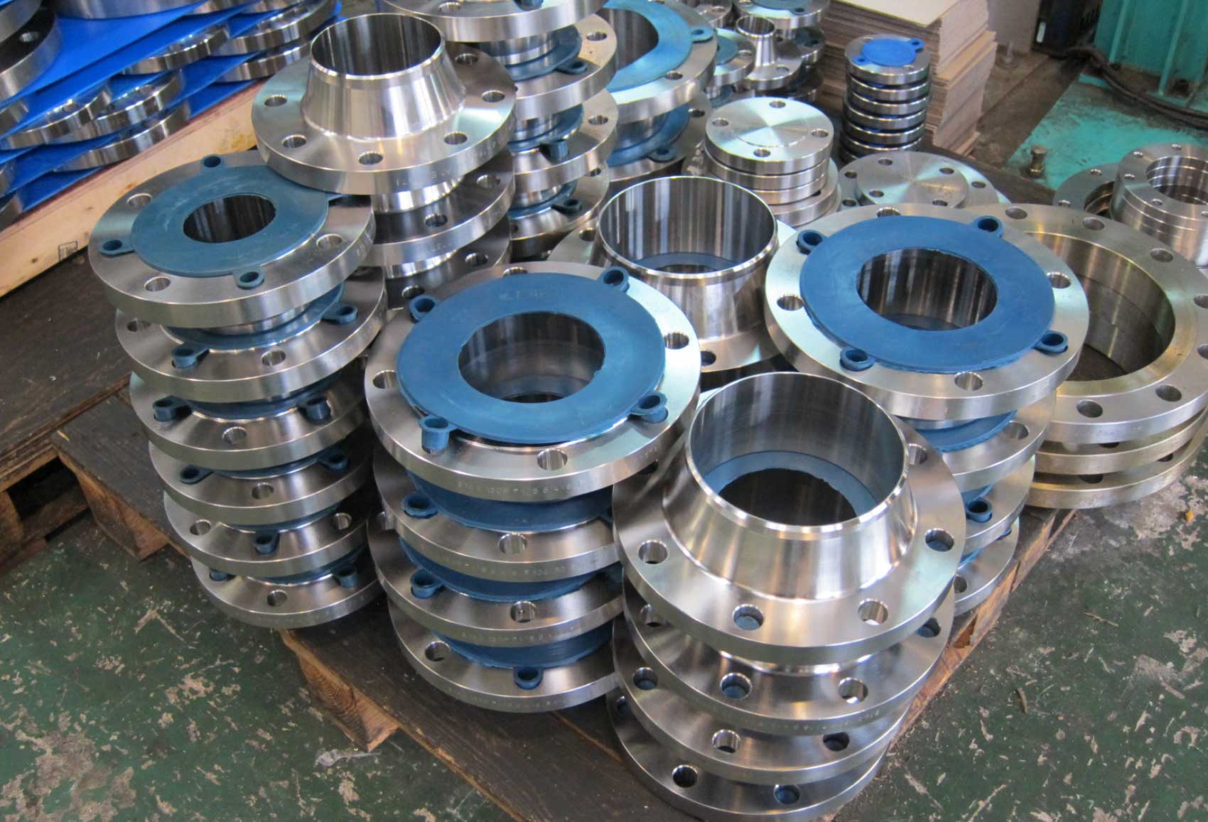 Uses and Applications Of Stainless Steel Flanges