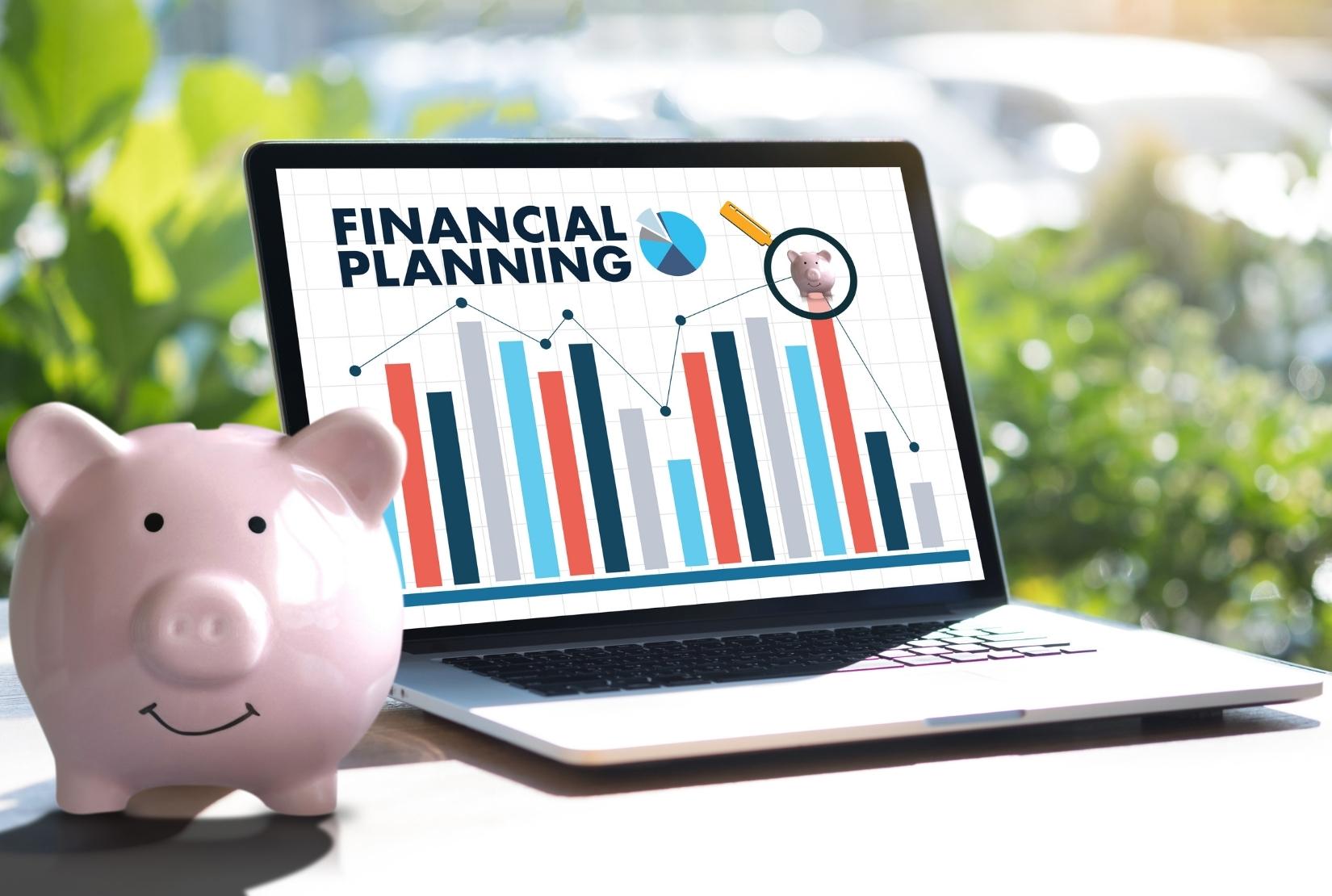 Are Financial Planners Useful at All?