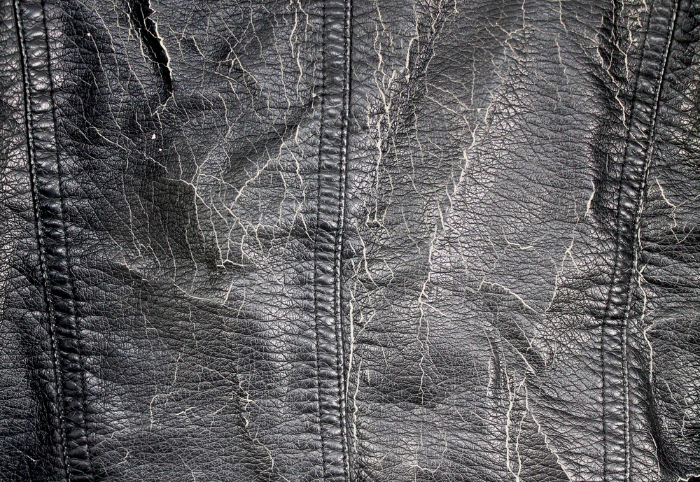 3 Tips to Keep Your Jacket from Cracking