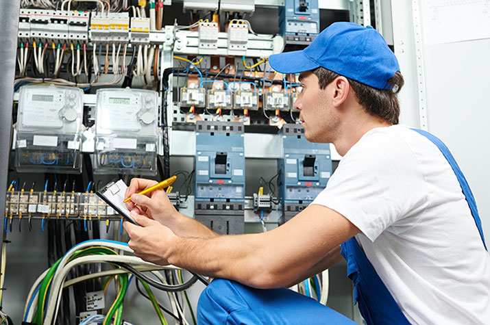 Keep Your Home or Office Working Safe and Sound with the Help of Your Local Contractor