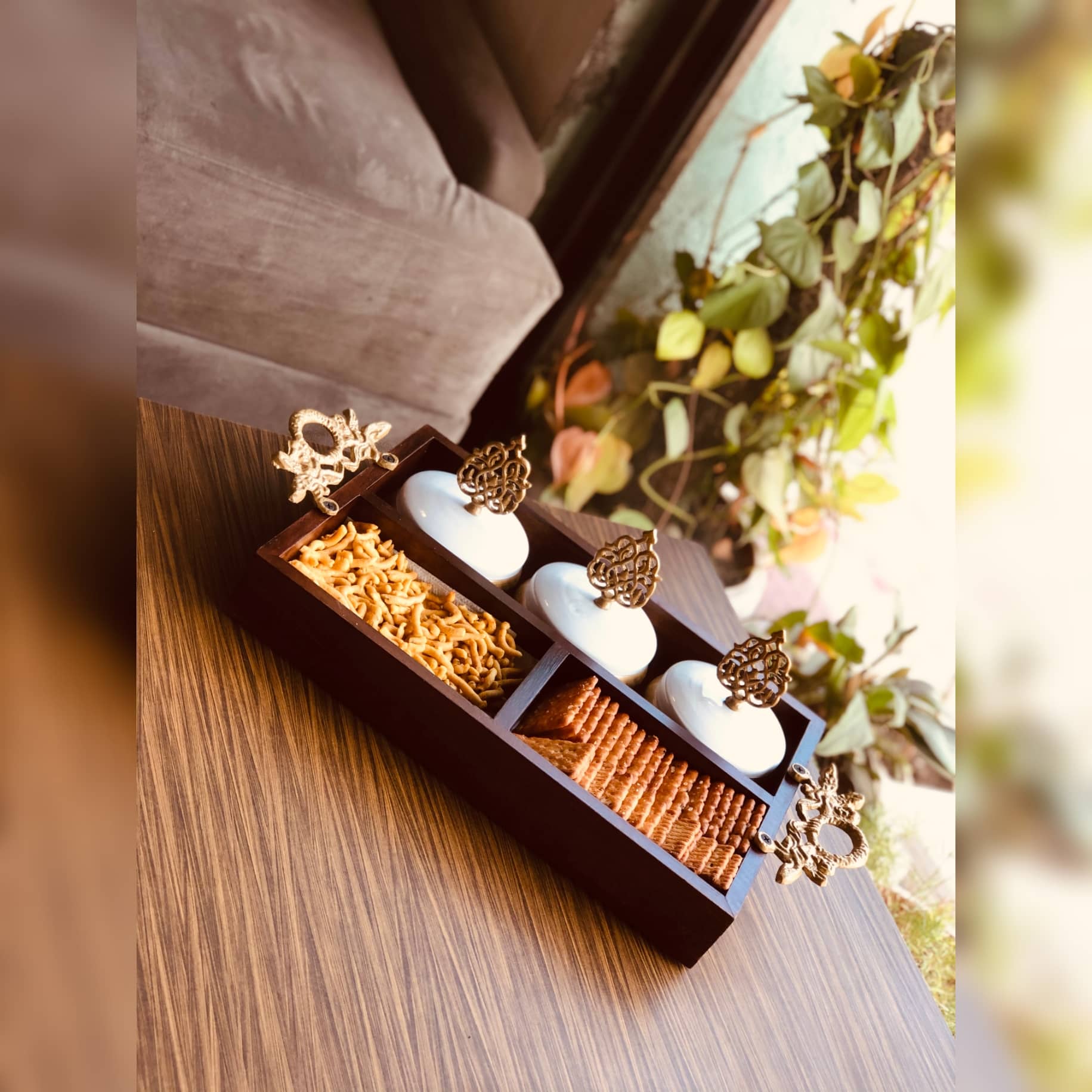 Humsafar Wooden Dry Fruit Tray 