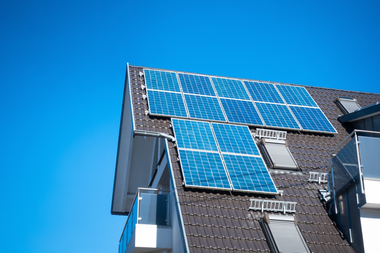 Top 5 Benefits of Solar System Installation for Homeowners