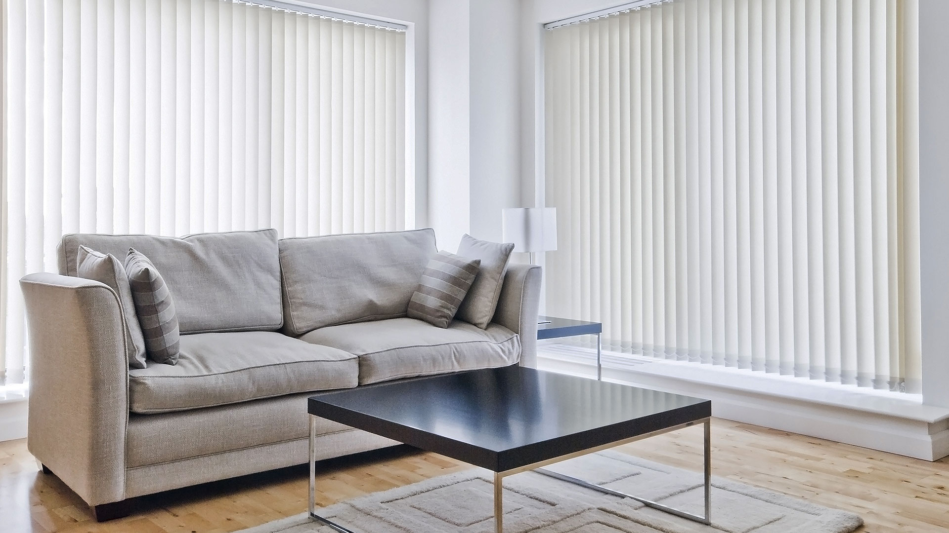 Fancy Shades and Curtains are the Best Picks for Window Treatments