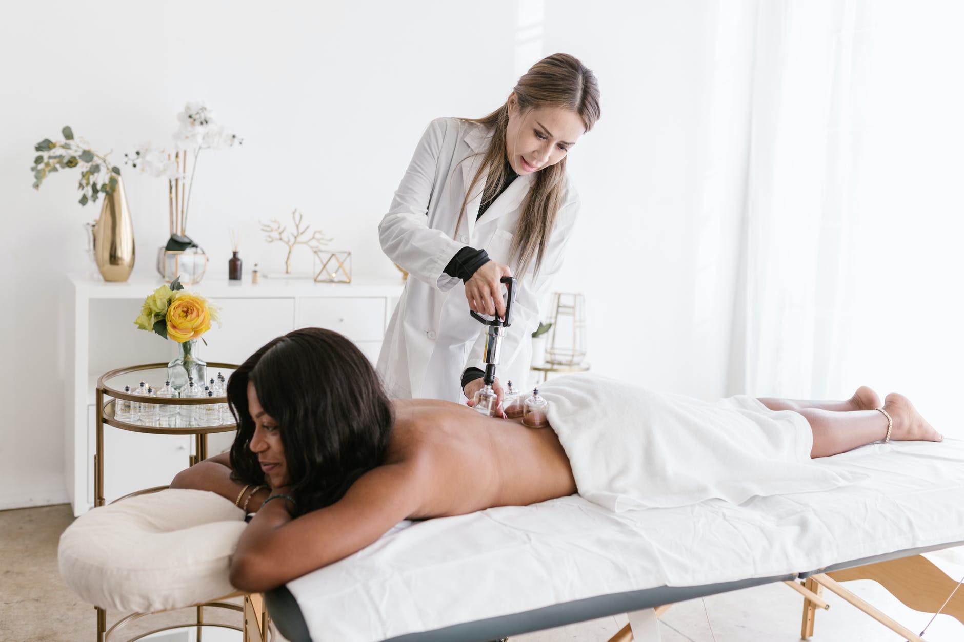Need A Chiropractor? Check Out These Top Tips Before You Go!