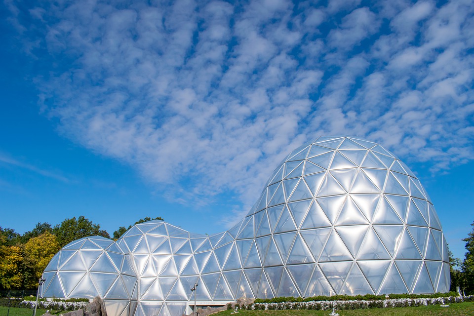 Geodesic Domes in UK