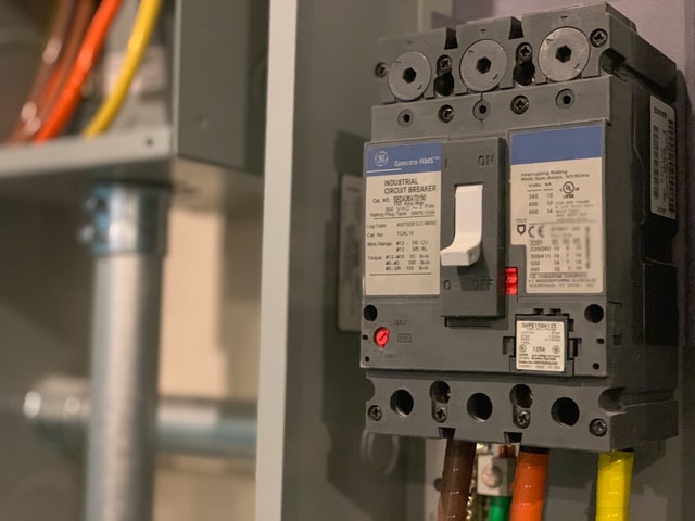 Switchgear Market Trends, Forecast and Competitive Analysis By 2027