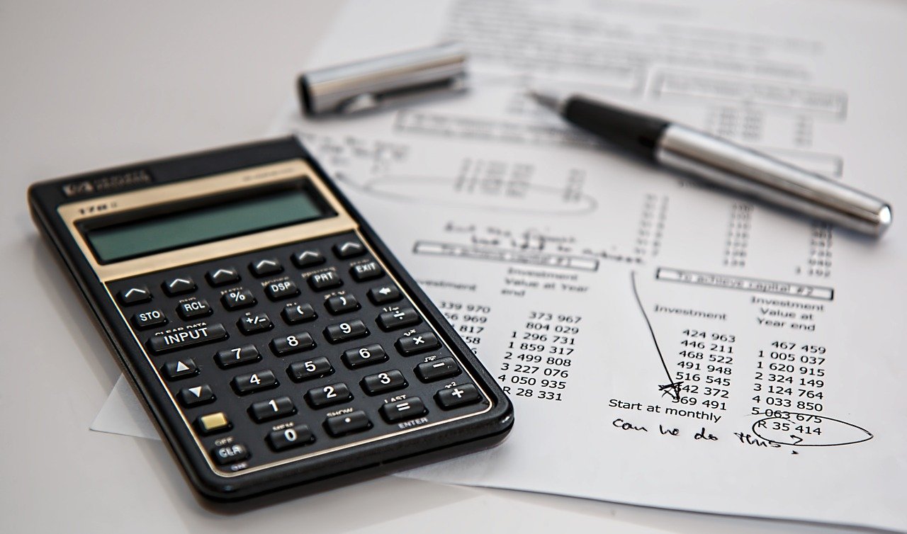Advantages of Outsourcing Your Account Work to Experts