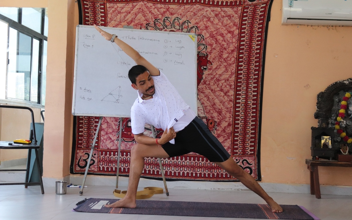 Why Are Online Yoga Classes So Popular Now?