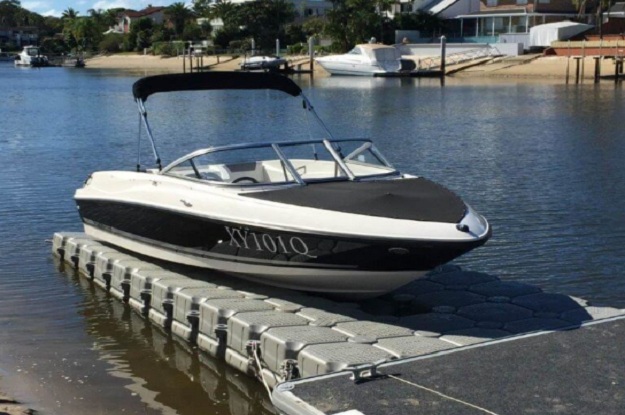 Floating Docks Buying Guide: Factors You Need to Consider