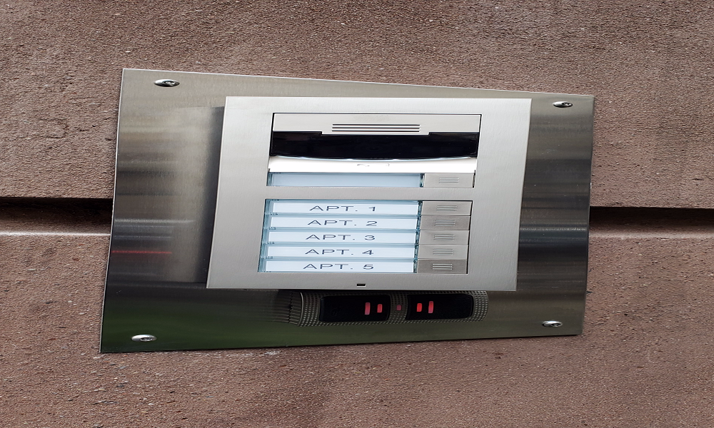 wireless intercom system for apartment building NYC