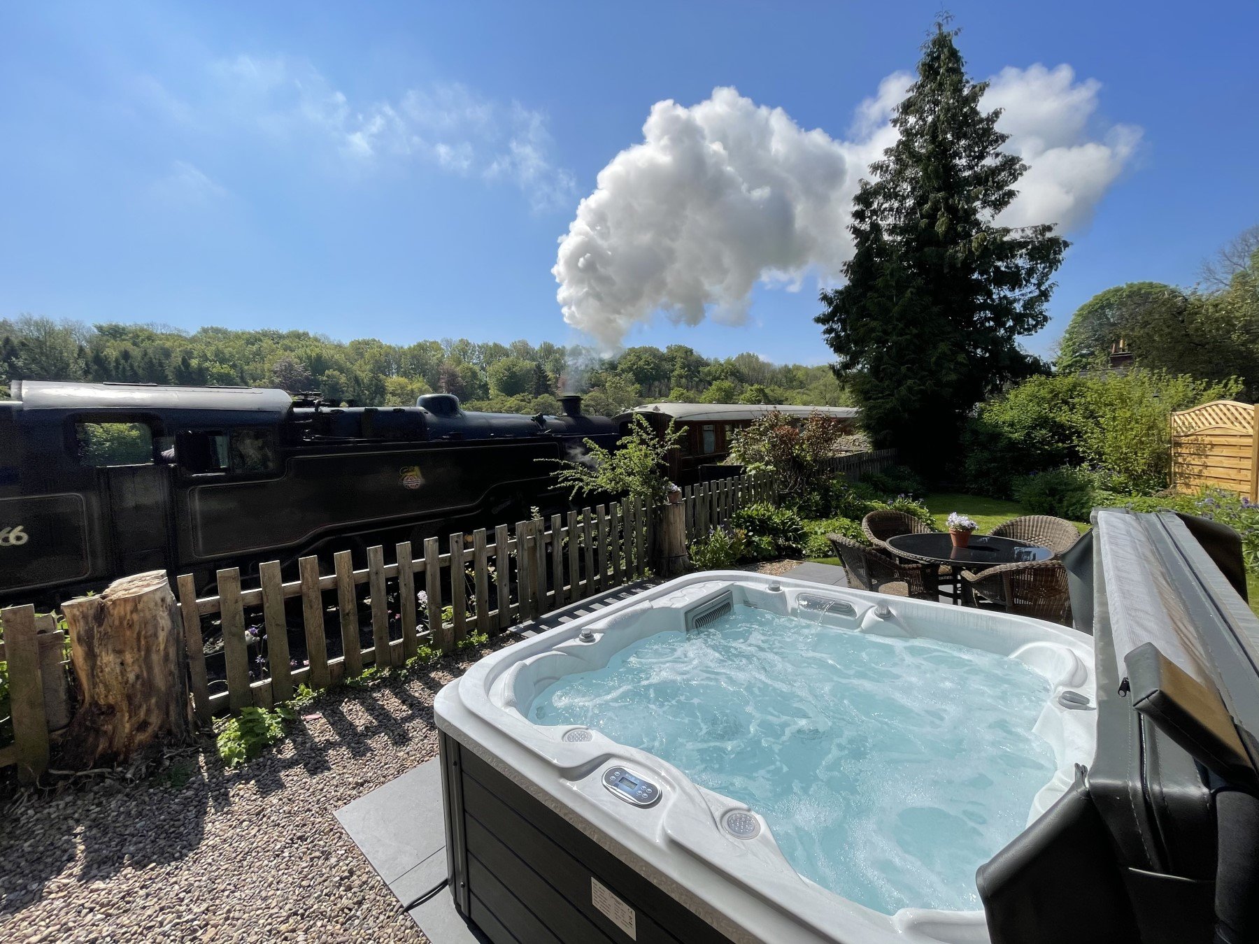 Hot Tub Cottages Pickering 