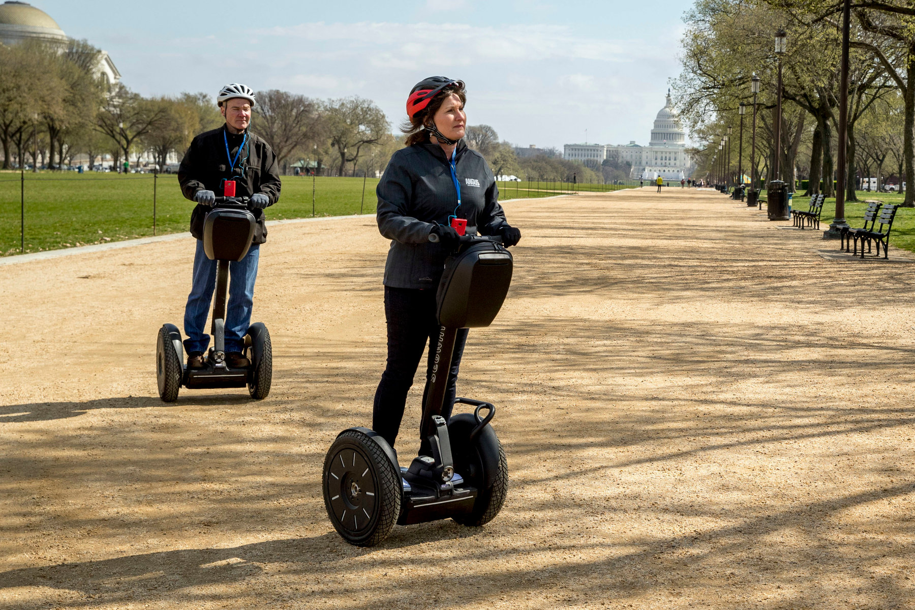 How does SEGWAY balance itself?