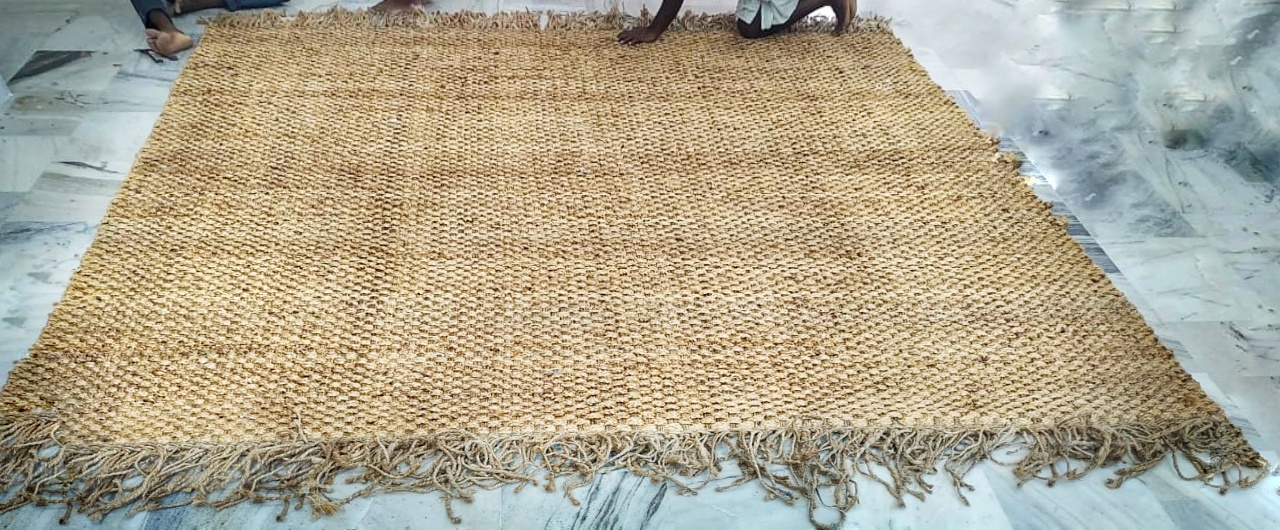 Obtain Durable and Mesmerizing Jute Rugs from Top Manufacturer in India