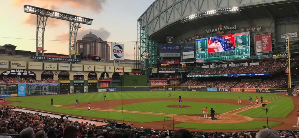 HOW WE BENEFITE FORM PROFESSIONAL LED SPORTS FILED LIGHTING FIXTURES